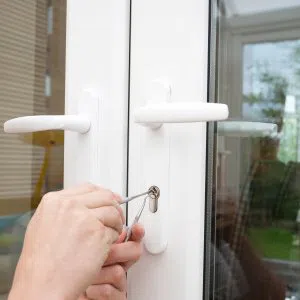 	Flushing Locksmith Service Flushing, NY 718-673-6561